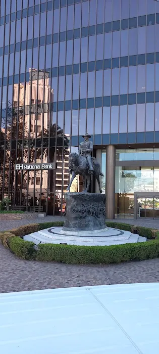 The Law Offices Of Daniel V. Behesnilian 4