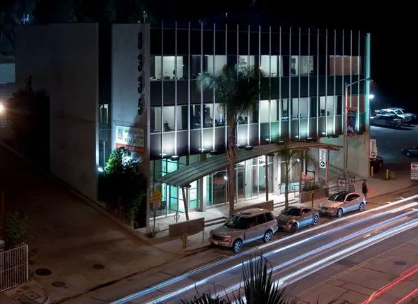 Totu Legal 🇺🇸🇵🇱 Law Office Beverly Hills 👨🏼‍💼 Lawyer Marcin Podskarbi 4