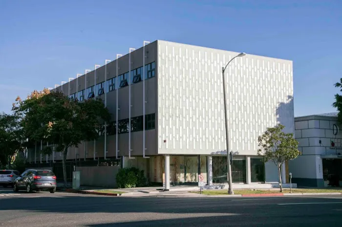 Tofer & Associates 4