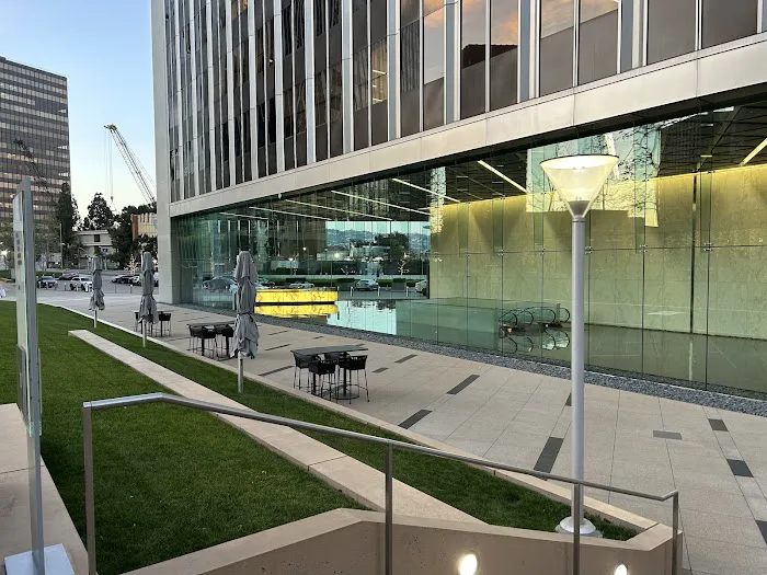Tax Lawyers Group, Law Corporation 5