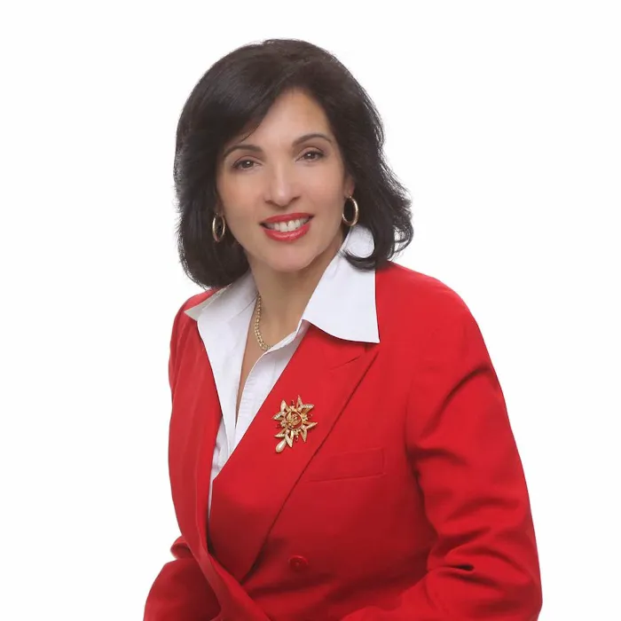 Law Office of Daniela Romero 5