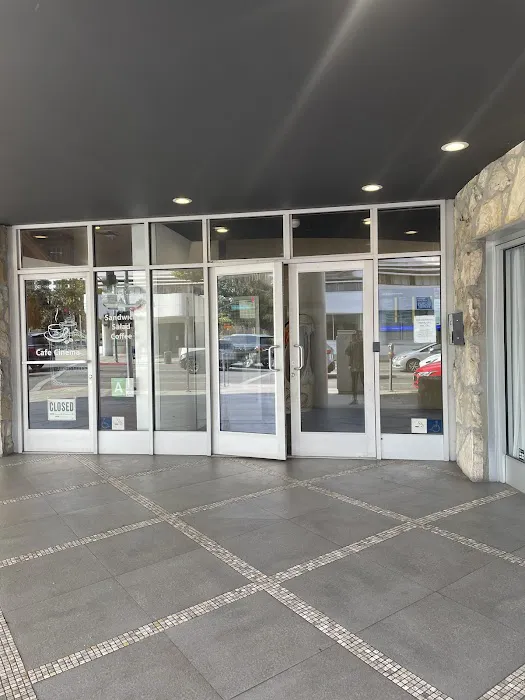 Kapuya Law Office 4