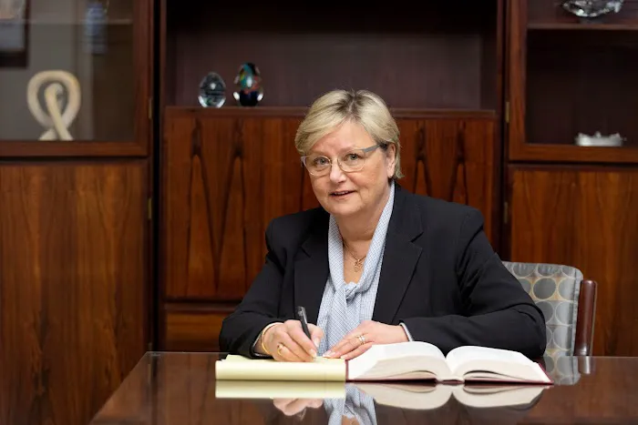 Law Offices of Juliane Soprano 5