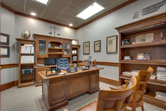 Jeff Roberts & Associates: Car Accident & Injury Lawyers - Nashville Office 5