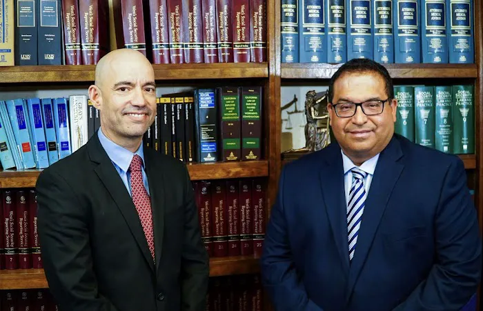 Castillo & Associates 4