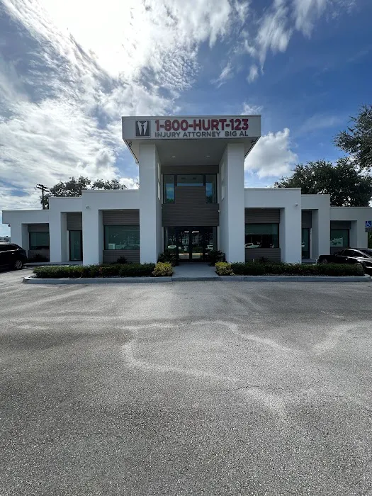 Attorney Mitchell Ghaneie - Lippes Mathias LLP 5