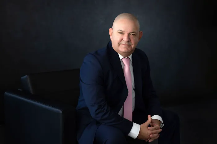 Pizzini - Arnott Immigration Law Firm (Ramon Pizzini) 5