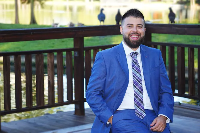 Attorney Josue Monrouzeau Abogado Josue Monrouzeau One Legal Team, PLLC. 5