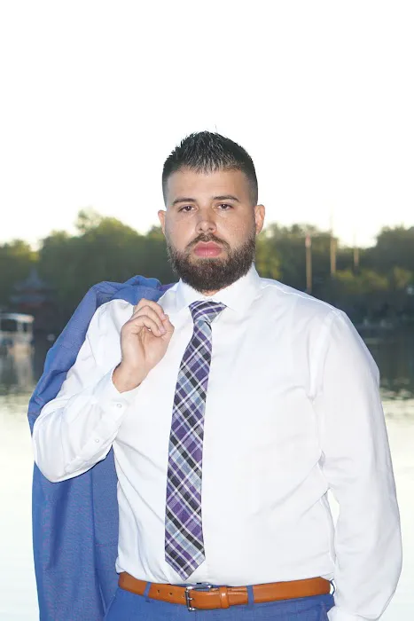 Attorney Josue Monrouzeau Abogado Josue Monrouzeau One Legal Team, PLLC. 5