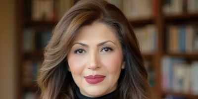 Neelofer Syed, Esq