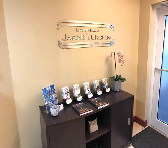 Law Offices of Jason Turchin 4