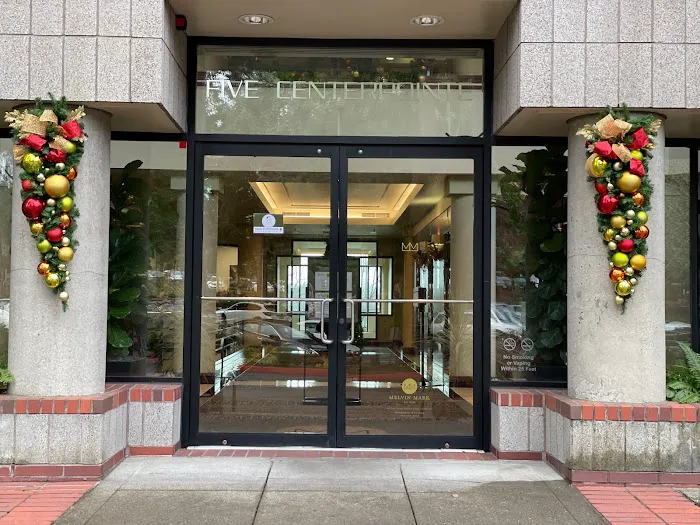 E.L. Law Firm 5