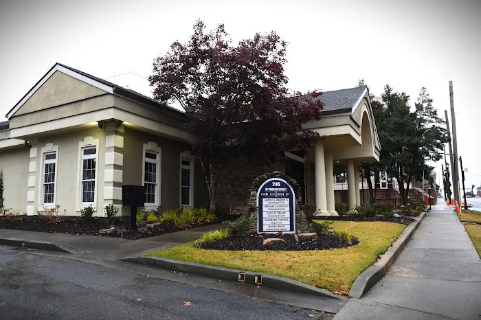 Butler Kahn - Personal Injury Attorneys 4