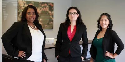 Abogada Giovanna Andrea Holden - Holden Law Firm - Gainesville