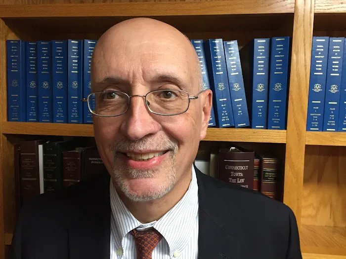 Vehslage & Lahr LLP 4