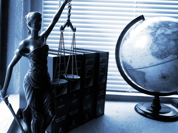 The Law Offices of Ronald I. Chorches 4