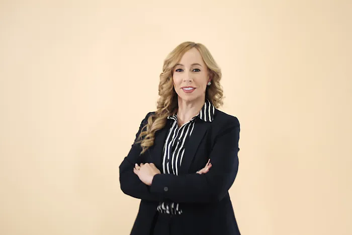 Immigration Lawyer- Attorney Carmen Bello 4