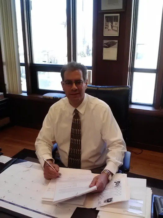 Robert Simonian Bankruptcy Lawyer 4