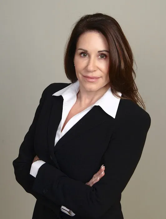 Gustafson Law Offices, LLC 4