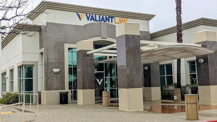 Valiant Law 4