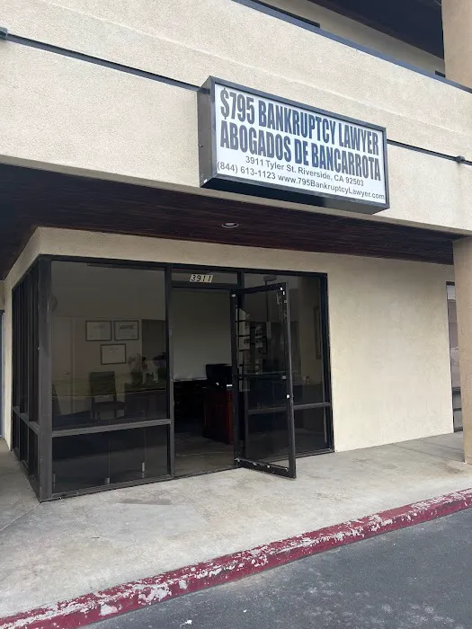 $795 Bankruptcy Lawyer Abogados de Bancarrota Riverside 5