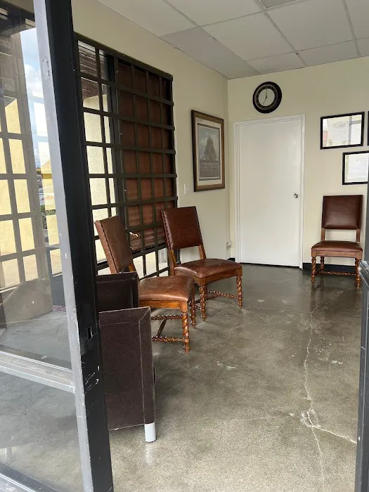 $795 Bankruptcy Lawyer Abogados de Bancarrota Riverside 5