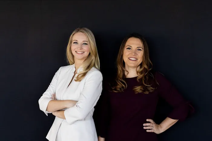 Martinez & Schill LLP 5