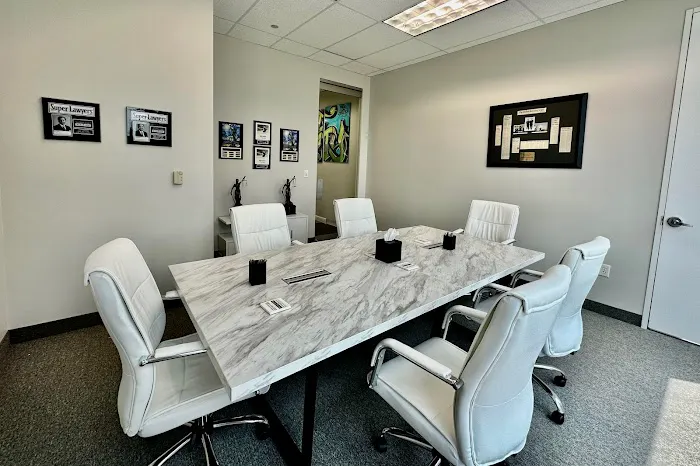 The Law Offices of Hunter Biederman, P.L.L.C. 5