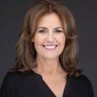 Traci Hutton, Attorney ico
