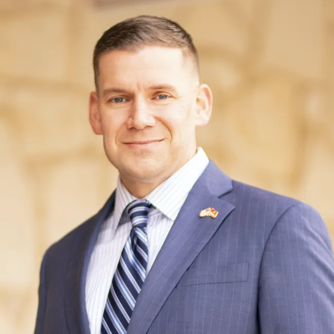 Howard Lotspeich Alexander & Williams PLLC 4