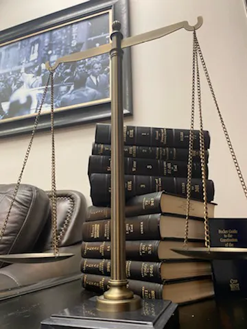 Robinius, Espinosa, & Wietzel, LLP 5