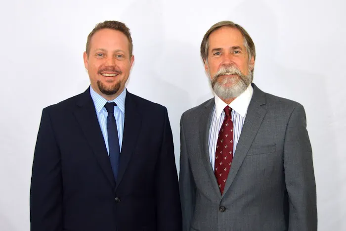 Smith & Lee, Injury Lawyers 4