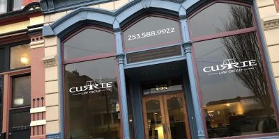 Currie Vicky J