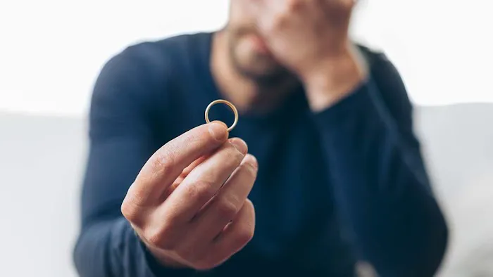 Divorce Lawyers for Men 5