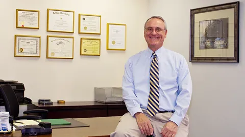 Robert L. Kealy, Attorney & Counselor 4