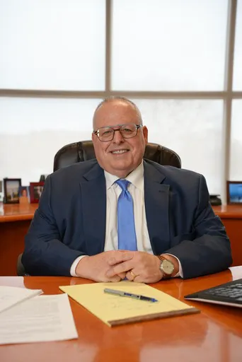 Grobart Law Firm, LLC 5