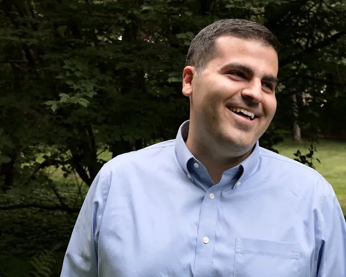 Alex M. Mooradian, Esq. (Hablo Español) 5