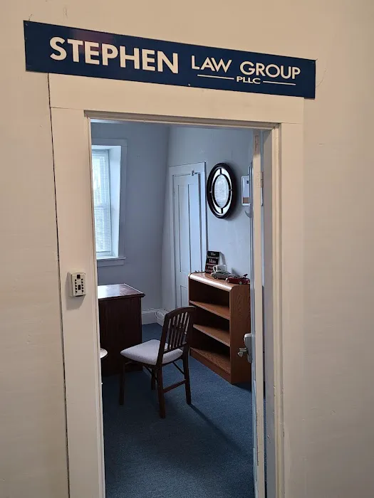 Stephen Law Group Injury Lawyers 4