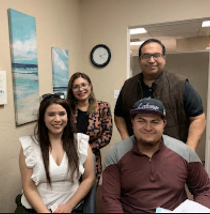 Castillo & Associates 4