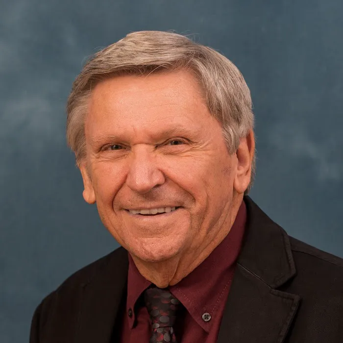 William J Howell APC 4