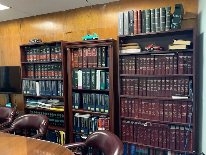 Graves Law Group, LLC 5