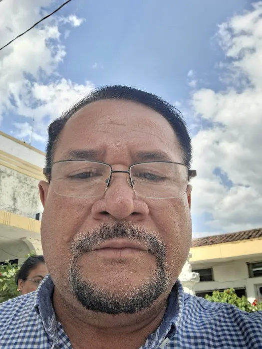 Abogado y notario de El Salvador 4