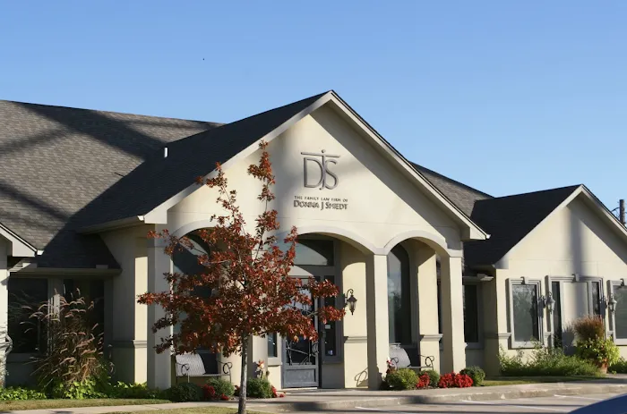 The Family Law Firm of Donna J Smiedt 4