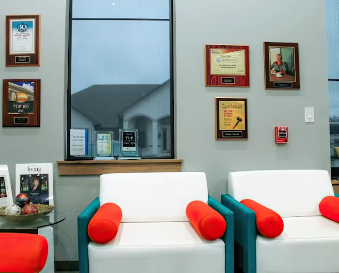 The Family Law Firm of Donna J Smiedt 4