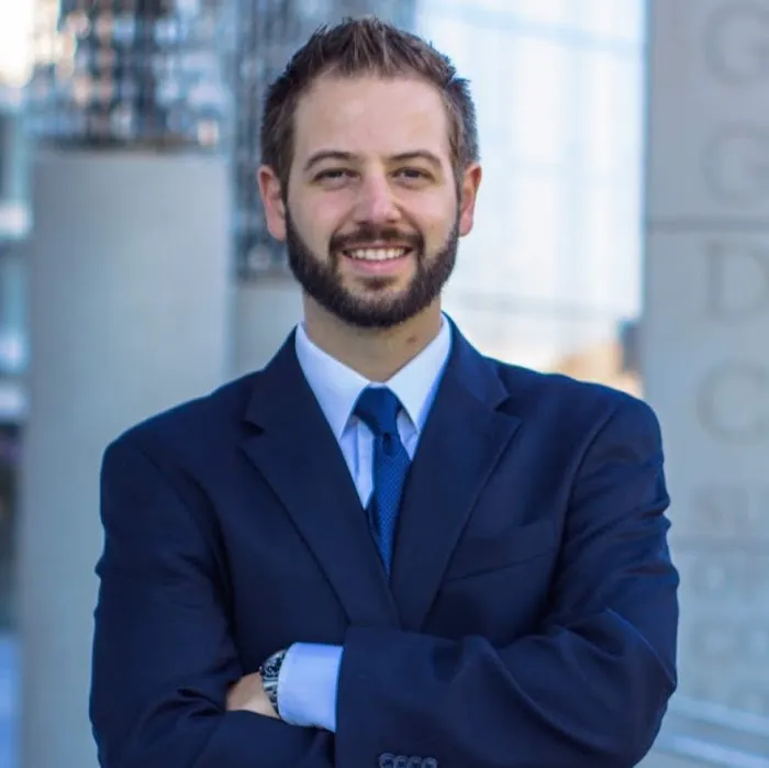 Law Offices of Christopher Montes De Oca 5