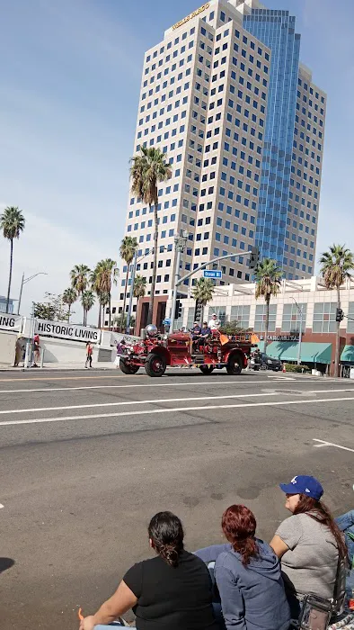 Law Offices Of Jeffrey B. Kahn, P.C. - Long Beach 5