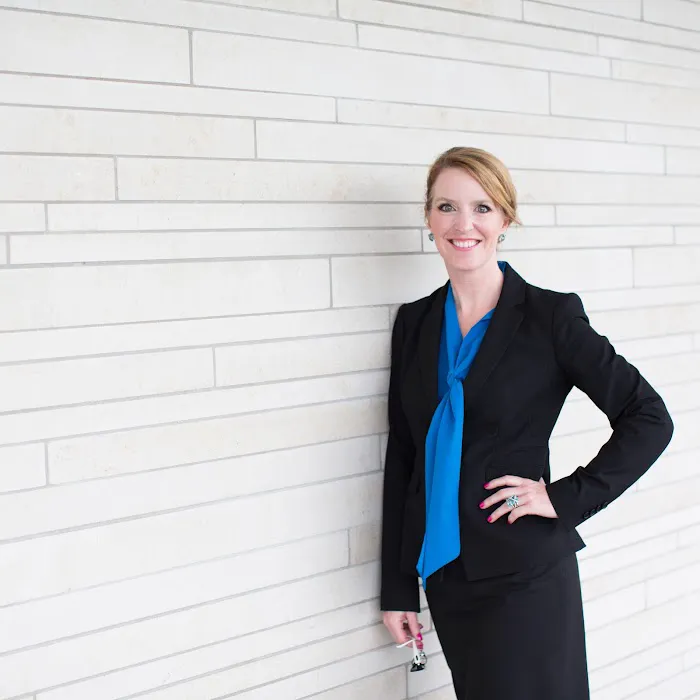 cLue Law, the Law Firm of Carrie M. Luelling 5
