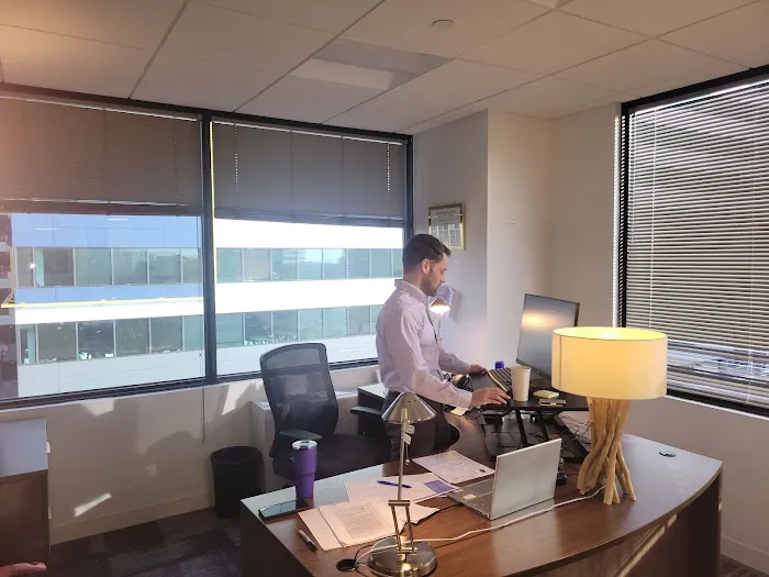 Paré & Associates, LLC 5