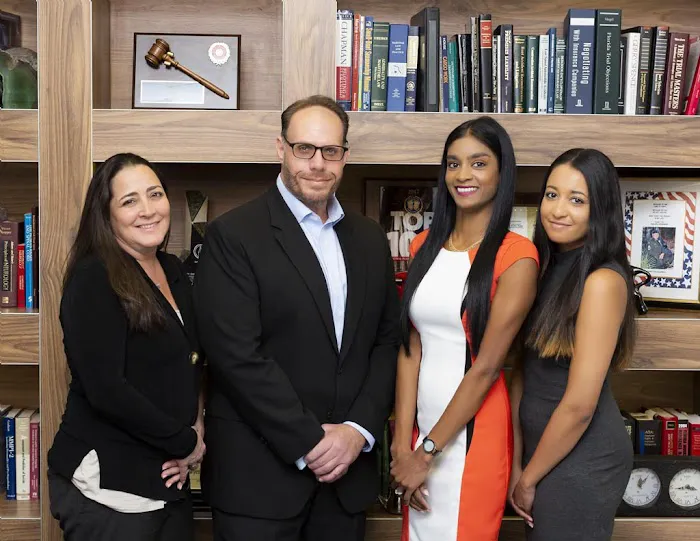 Grossman Attorneys at Law 4