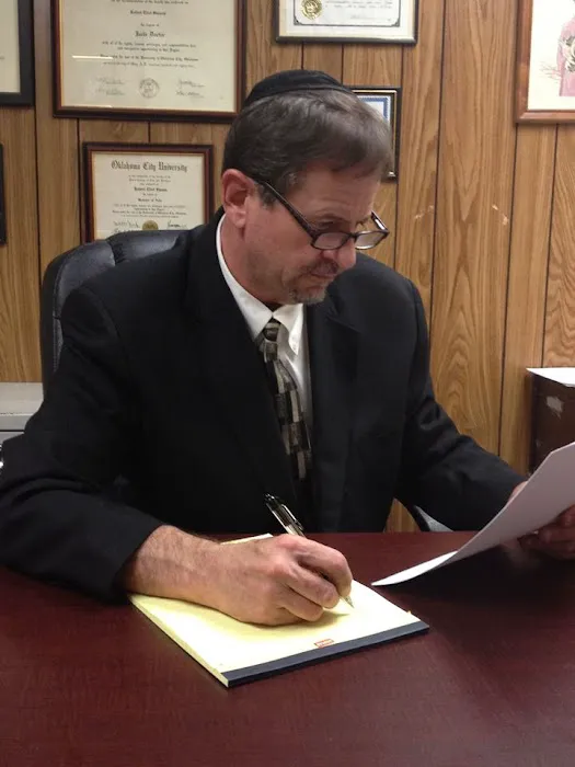 Robert Eliot Sisson P.L.L.C. Attorney at Law 5